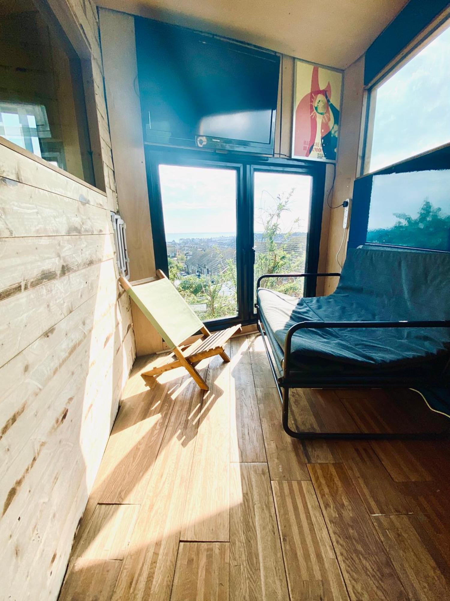 Two Top Central Beach Studios - Also Separate Spa Cabin And Watersports 布赖顿 外观 照片